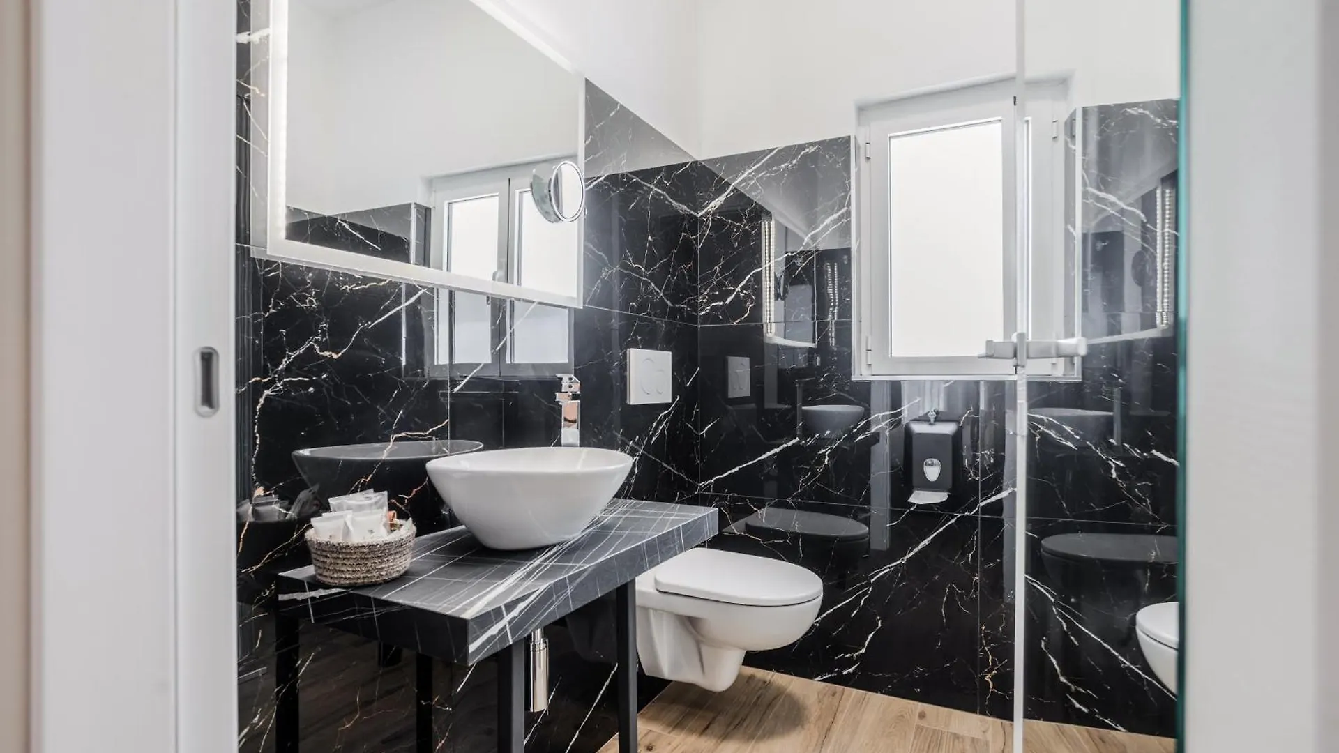 Pietramare Luxury Suites Bari Frühstückspension
