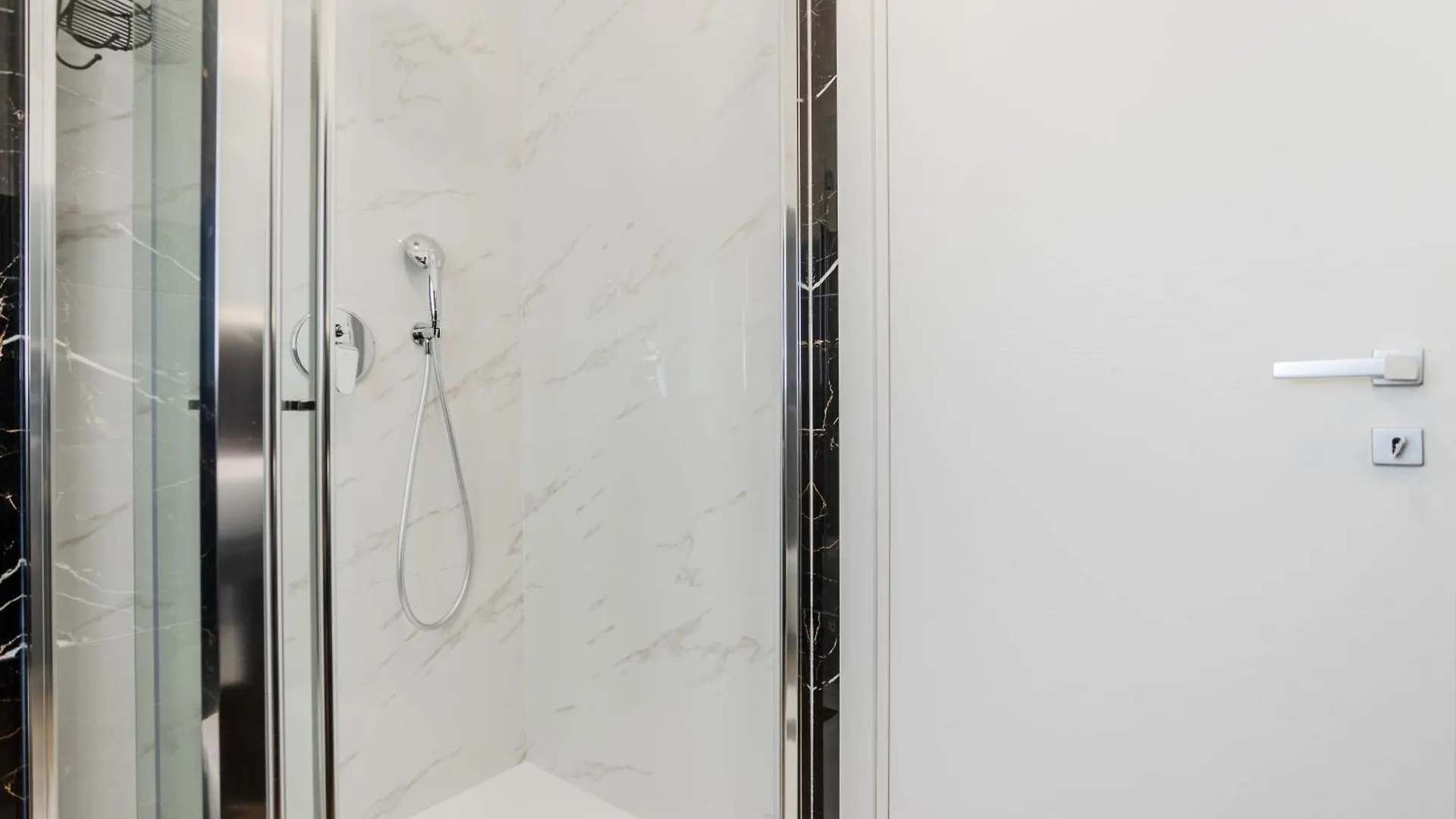 Pietramare Luxury Suites Bari Italien