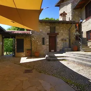  Ostello Cascina Respaù Italia